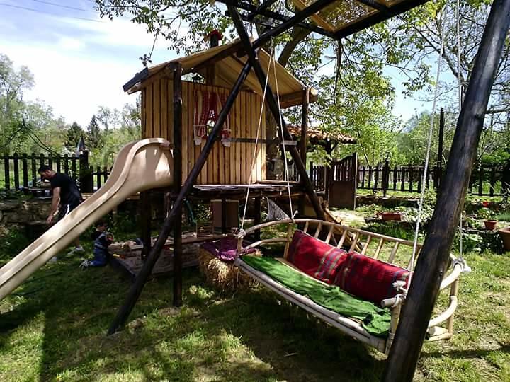 Milkovata Guest House Koshov Экстерьер фото